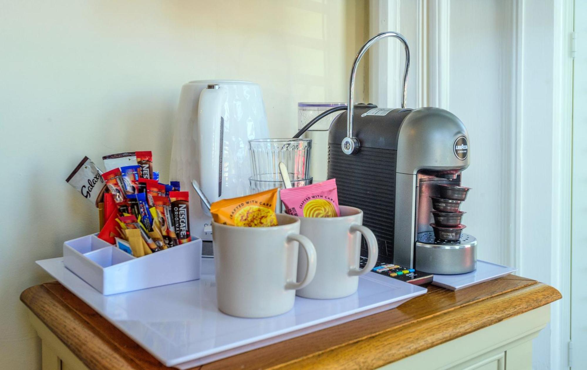 Hillcrest Whitby B&B 외부 사진
