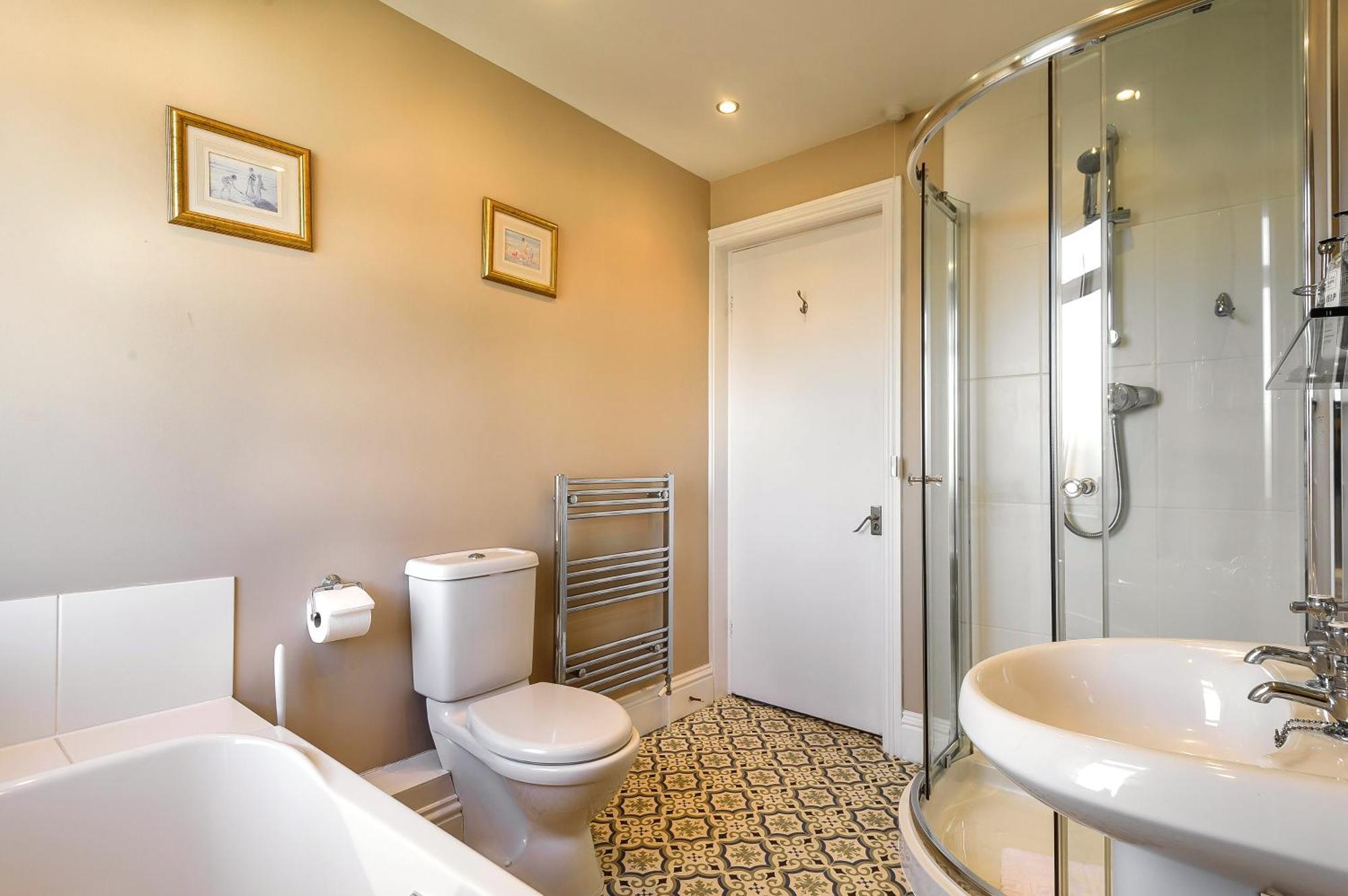 Hillcrest Whitby B&B 외부 사진
